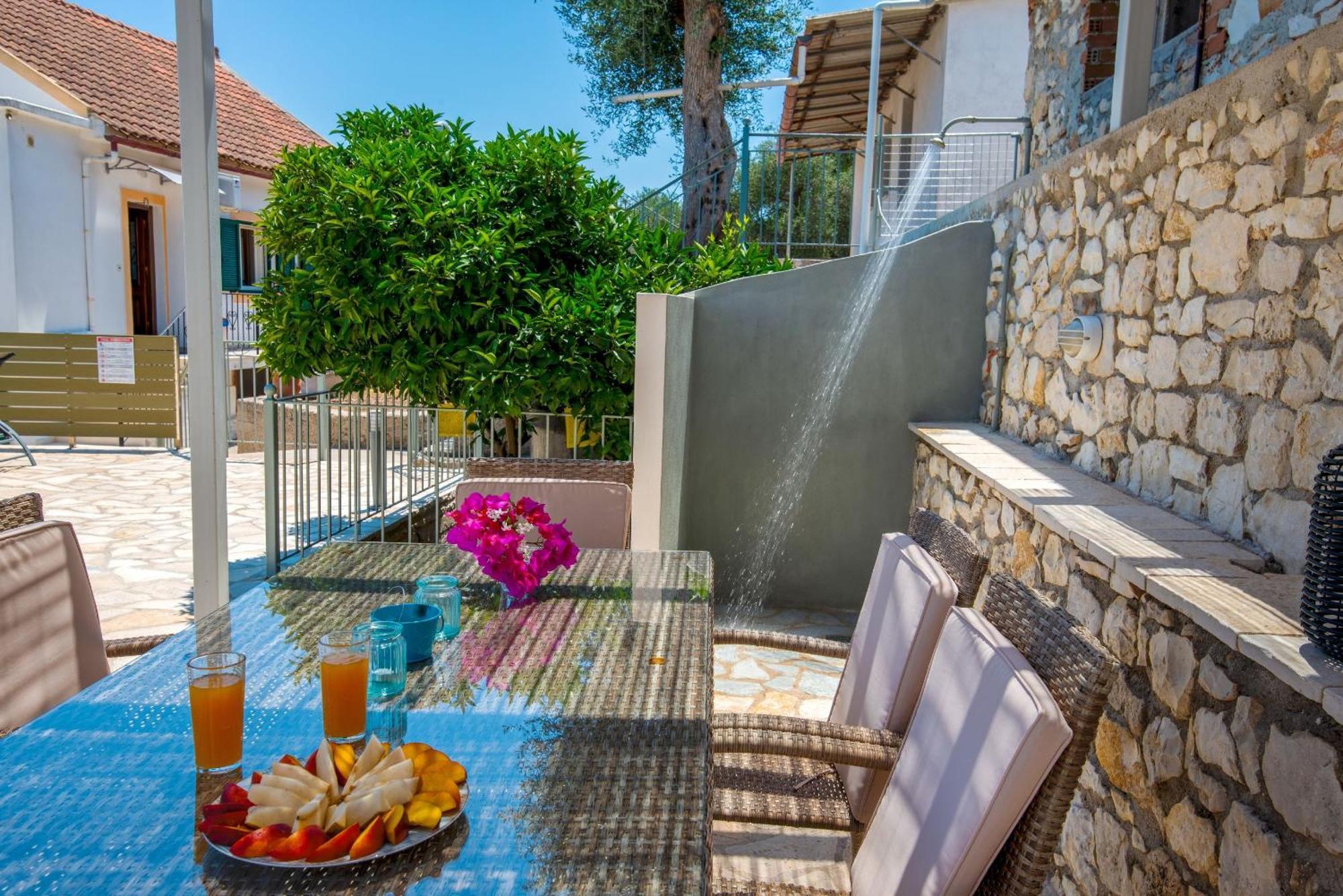 Villa Thea Antonis Gaios Exterior photo
